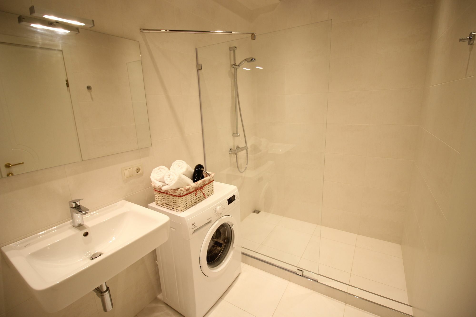 Hotel Super Luxury