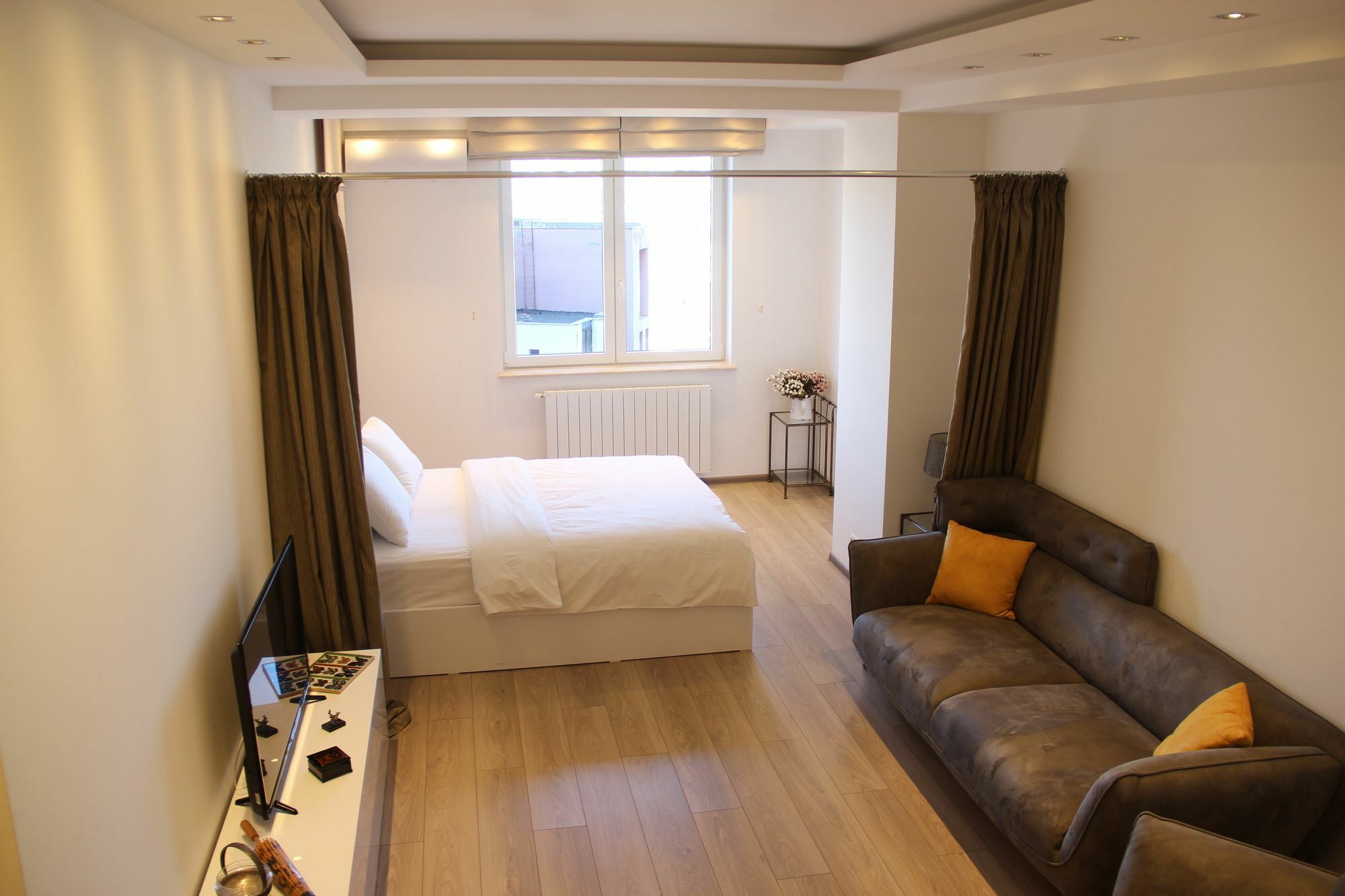 Hotel Super Luxury 4*